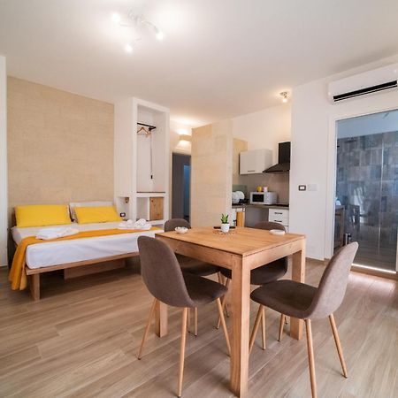 Pietra Bianca Bed and Breakfast Cutrofiano Εξωτερικό φωτογραφία