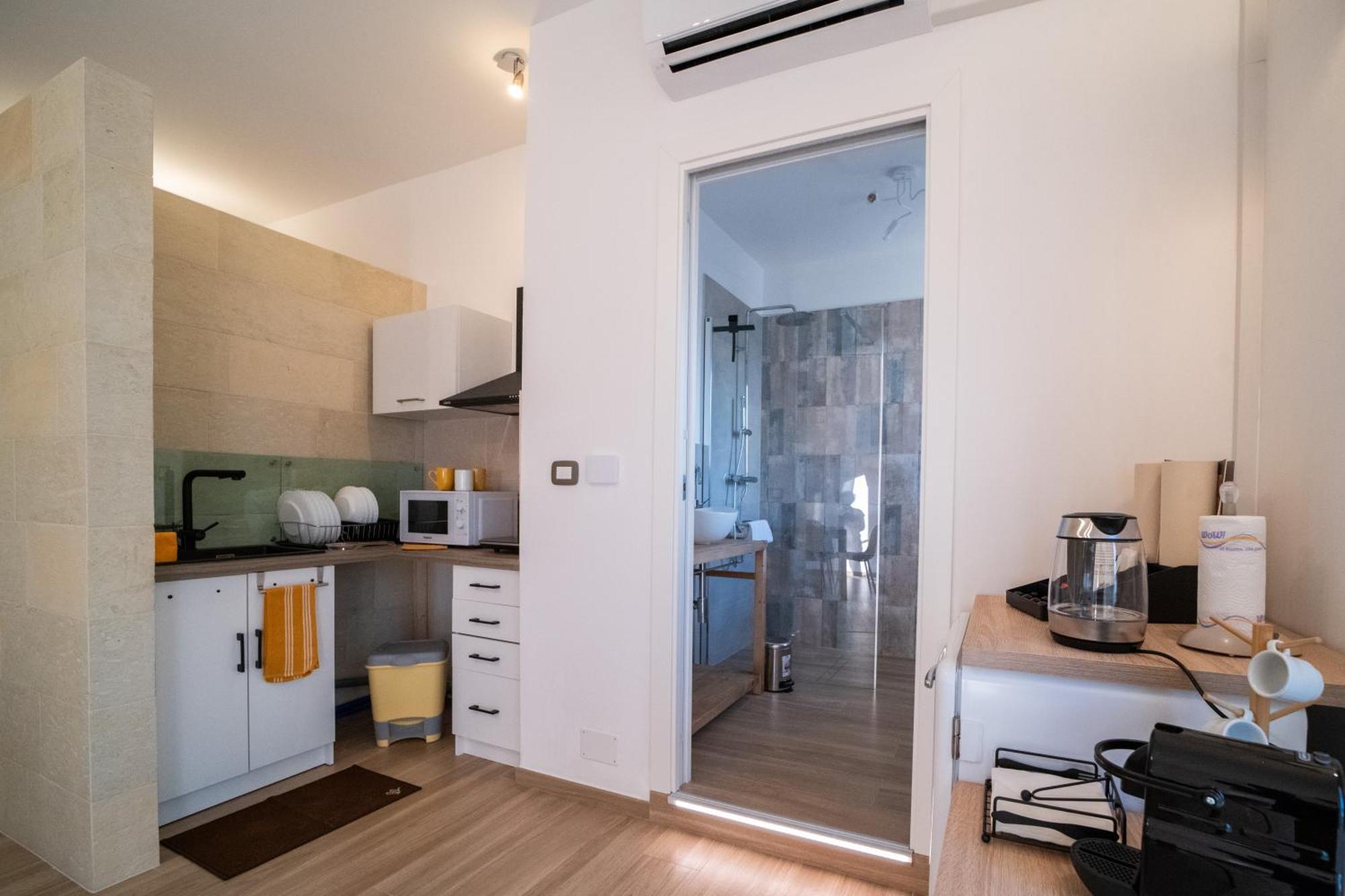 Pietra Bianca Bed and Breakfast Cutrofiano Εξωτερικό φωτογραφία
