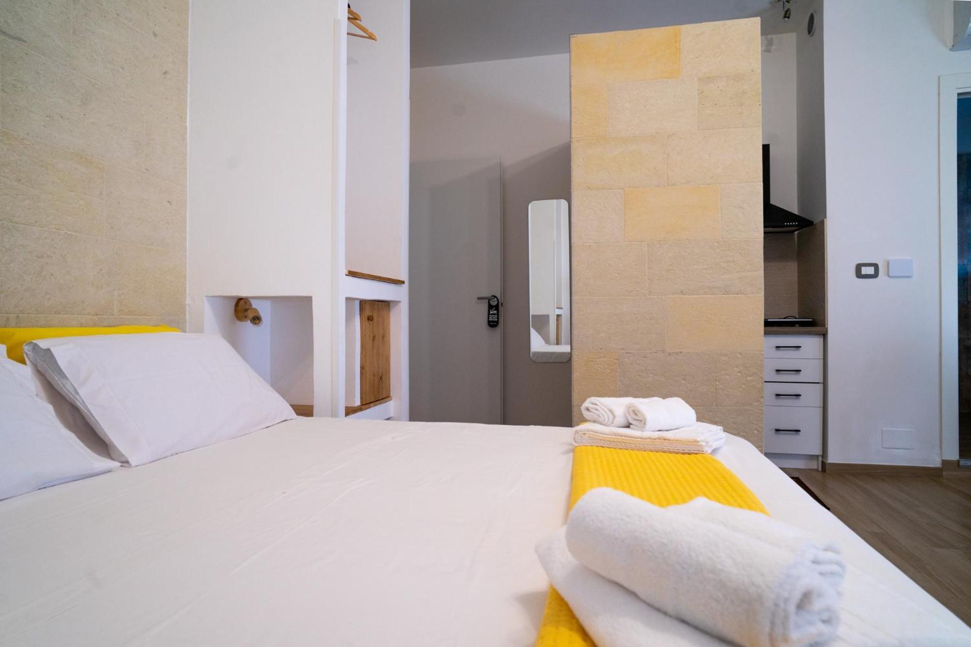 Pietra Bianca Bed and Breakfast Cutrofiano Εξωτερικό φωτογραφία